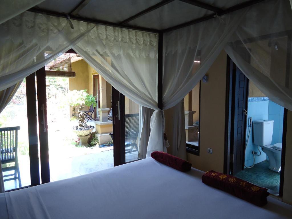 Bali Relax'S Homestay And Cafe Amed Exterior foto